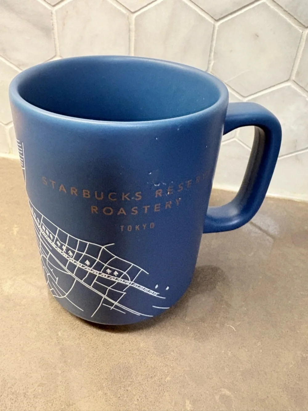 Rare Starbucks reserve Tokyo Coffee Mug - Picture 3 of 4